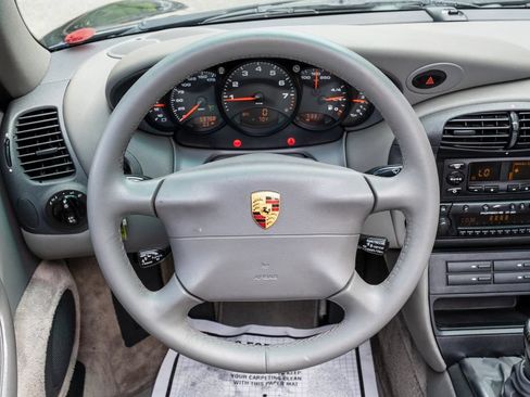 Used 1999 Porsche 911 Carrera RWD image 24
