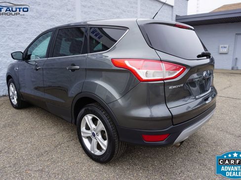 Used 2016 Ford Escape SE AWD/4WD image 8