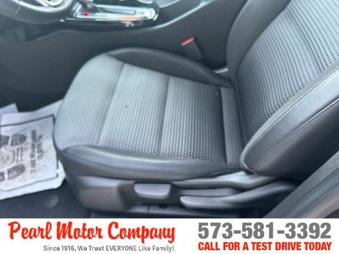 Certified 2024 Chevrolet Trax LT w/ Driver Confidence Package image 10