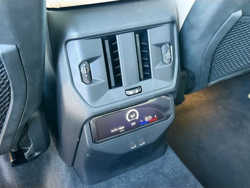 New 2026 BMW X3 xDrive30 w/ Premium Package image 18