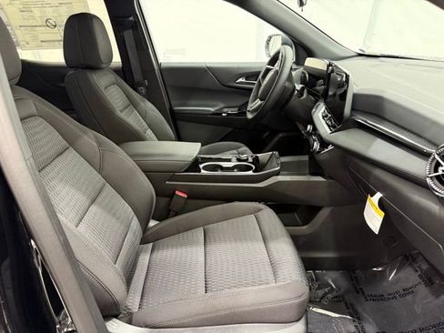 New 2026 Chevrolet Equinox LT image 15