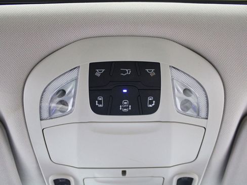 Used 2021 Chrysler Pacifica Limited w/ Premium & Safety Sphere Group AWD/4WD image 42