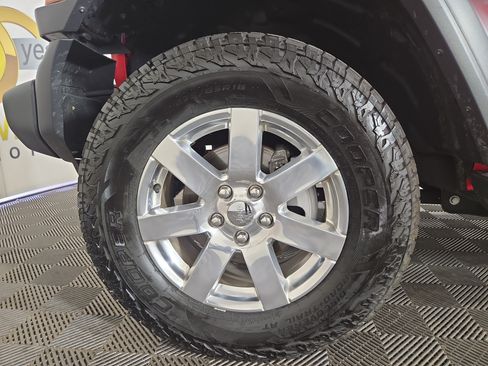 Used 2019 Jeep Wrangler Unlimited Sport S AWD/4WD image 34