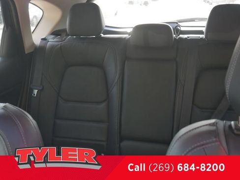 Used 2025 MAZDA CX-5 AWD 2.5 S w/ Preferred Package image 40