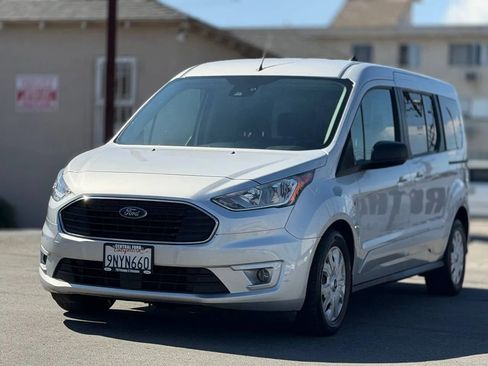 Used 2019 Ford Transit Connect XLT image 6