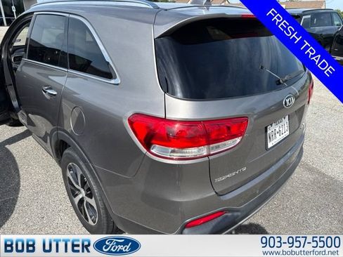 Used 2017 Kia Sorento EX w/ EX Advanced Touring Package FWD image 5