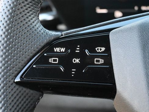 Certified 2025 Audi SQ5 Premium Plus w/ Premium Plus Package image 7