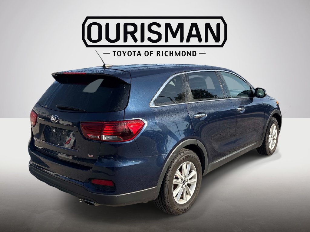 Used 2019 Kia Sorento FWD image 5