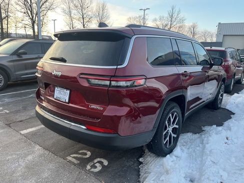 Used 2023 Jeep Grand Cherokee L Limited w/ Luxury Tech Group II image 11