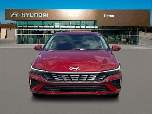 New 2026 Hyundai Elantra SE w/ Cargo Package image 11