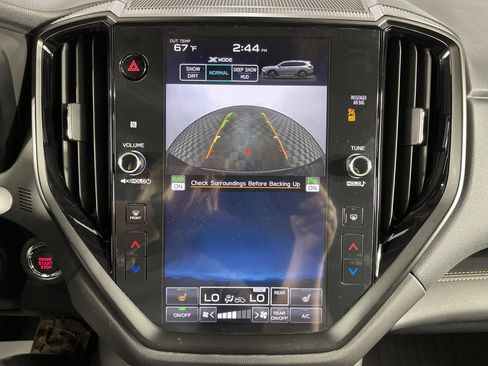 Used 2024 Subaru Ascent Onyx Edition image 25