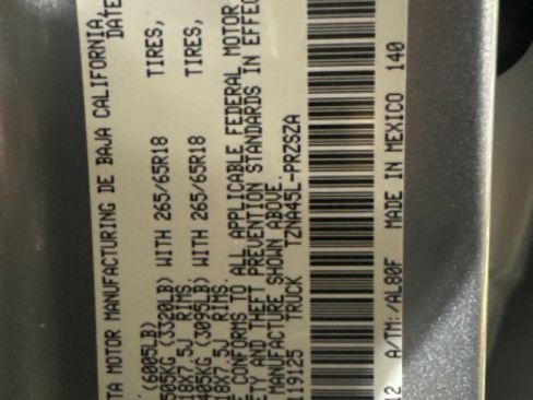 Used 2025 Toyota Tacoma TRD Sport image 11