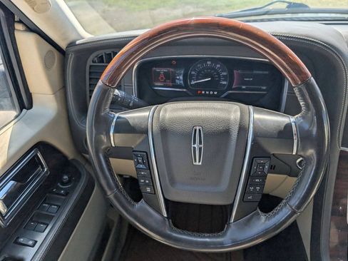 Used 2015 Lincoln Navigator L 2WD w/ Equipment Group 101A Reserve image 34