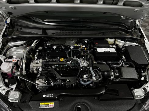 Certified 2025 Toyota Corolla SE image 9