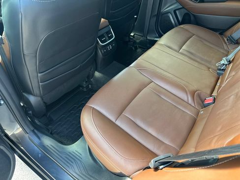 Used 2023 Subaru Outback Touring XT w/ Popular Package #2 AWD/4WD image 34