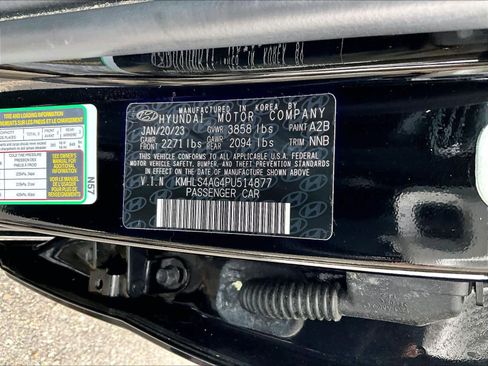 Used 2023 Hyundai Elantra SEL w/ Convenience Package image 34