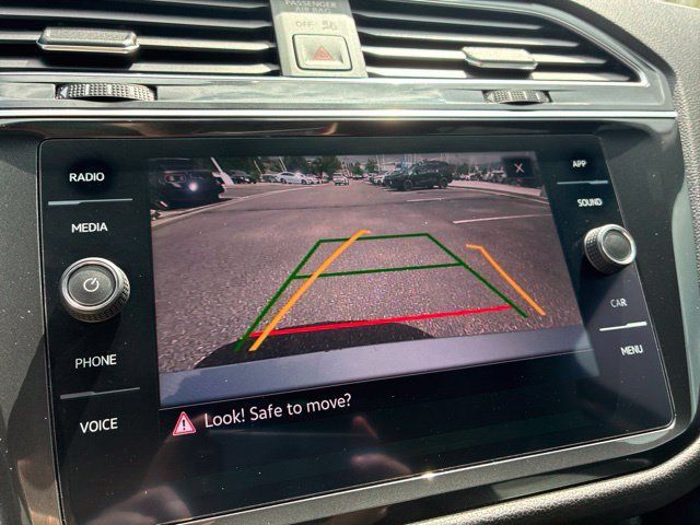 Used 2021 Volkswagen Tiguan SE R-Line AWD/4WD image 30