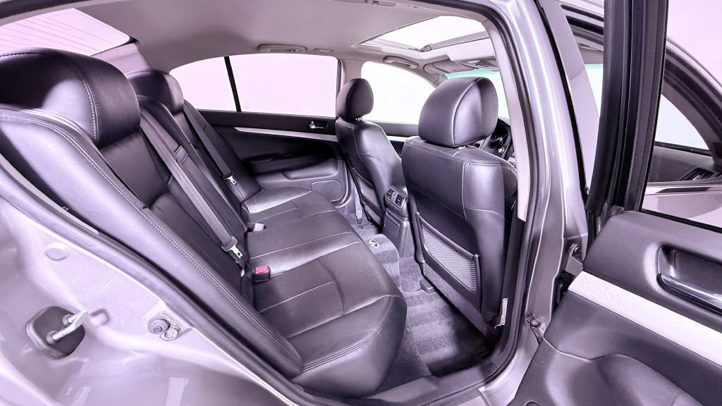 Used 2009 INFINITI G37 x Sedan w/ Premium Pkg AWD/4WD image 19