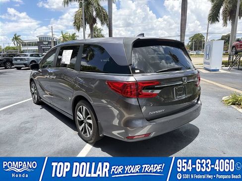 Used 2024 Honda Odyssey Touring image 7