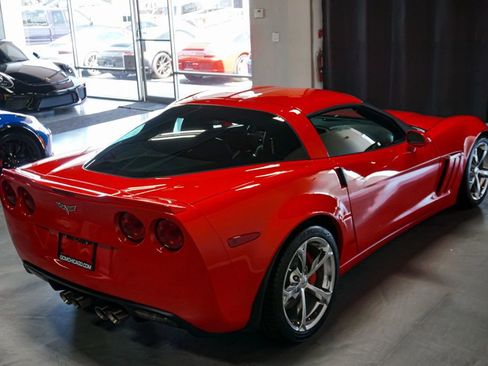 Used 2013 Chevrolet Corvette Grand Sport w/ 2LT Preferred Equipment Group RWD image 48