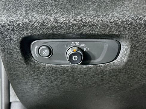 Used 2023 Chevrolet Traverse LS w/ Midnight/Sport Edition AWD/4WD image 17