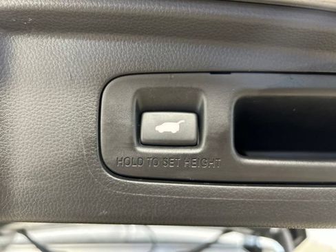 Used 2023 Honda CR-V EX-L image 24