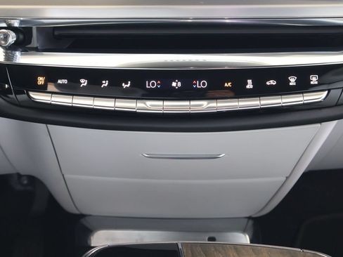 Certified 2023 Cadillac Lyriq 2WD image 17