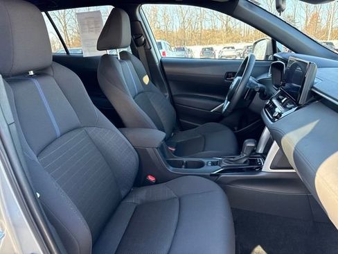 Certified 2024 Toyota Corolla Cross SE image 10