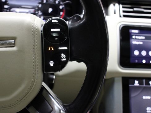 Used 2018 Land Rover Range Rover image 51