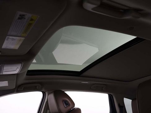 Used 2024 Acura MDX FWD w/ Technology Package image 22