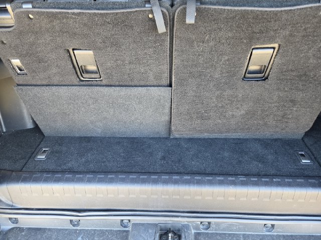 Used 2019 Toyota 4Runner SR5 Premium AWD/4WD image 39