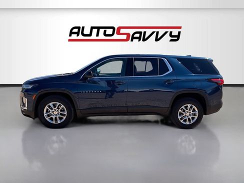 Used 2023 Chevrolet Traverse LS AWD/4WD image 4