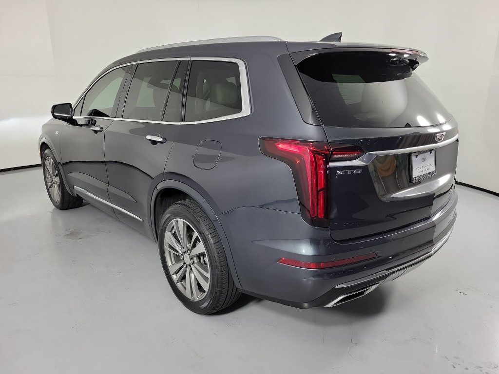 Used 2021 Cadillac XT6 Premium Luxury FWD image 6