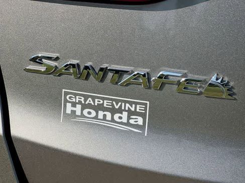 Used 2018 Hyundai Santa Fe Sport FWD image 8