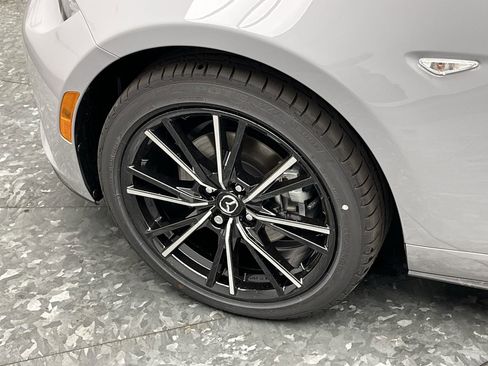 New 2026 MAZDA MX-5 Miata Grand Touring w/ Weather Package RWD image 25