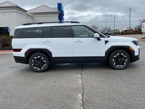 Used 2024 Hyundai Santa Fe SEL image 8