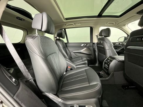 Used 2026 BMW X7 xDrive40i image 24