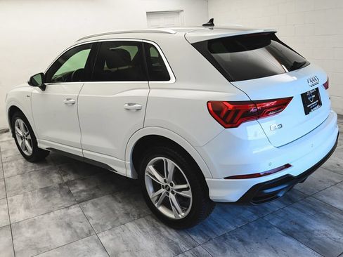 Used 2022 Audi Q3 2.0T Premium AWD/4WD image 4