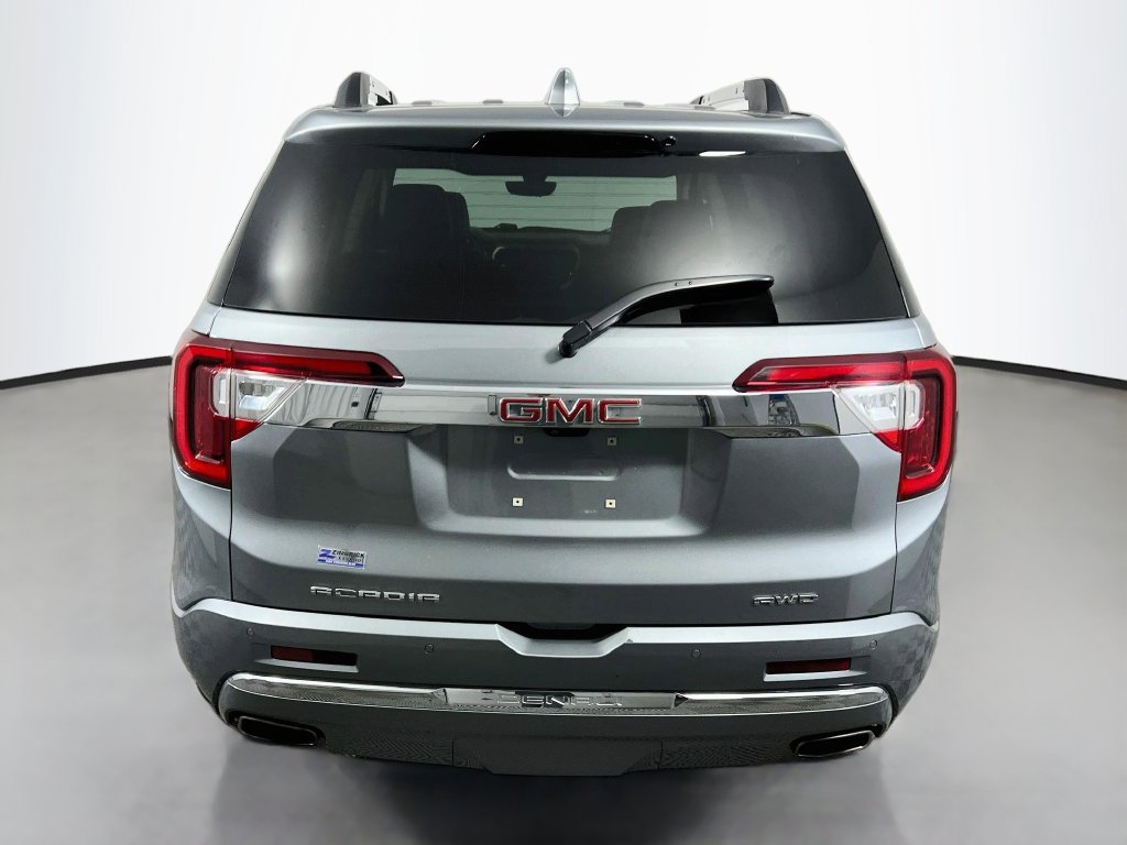 Certified 2023 GMC Acadia Denali w/ Denali Ultimate Package AWD/4WD image 6