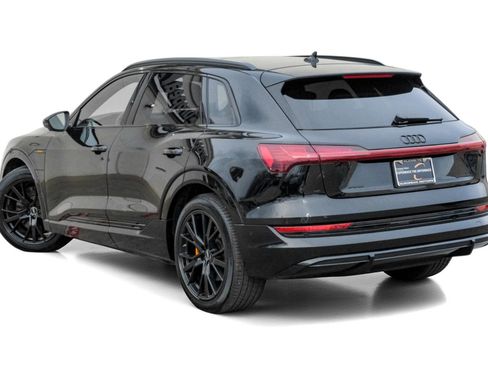 Used 2022 Audi e-tron Chronos w/ Chronos Package image 10