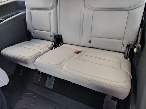 New 2027 Ford Expedition Active RWD image 29
