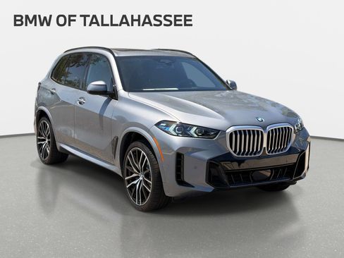 New 2026 BMW X5 sDrive40i w/ M Sport Package RWD image 3