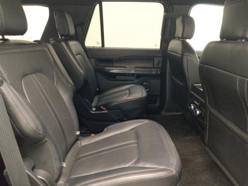 Used 2018 Ford Expedition Limited w/ Driver Assistance Package RWD image 19