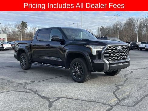 Used 2024 Toyota Tundra Platinum AWD/4WD image 7