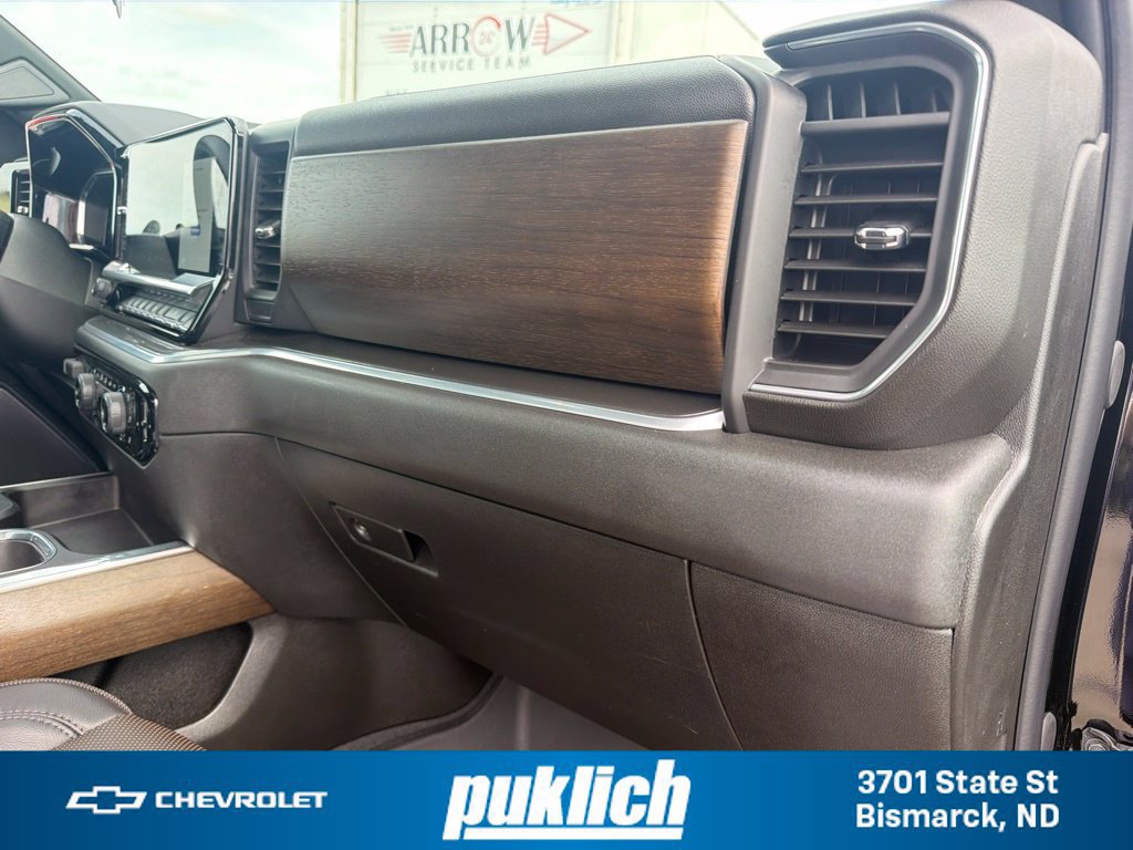 Certified 2026 Chevrolet Silverado 1500 High Country w/ Midnight Edition AWD/4WD image 39