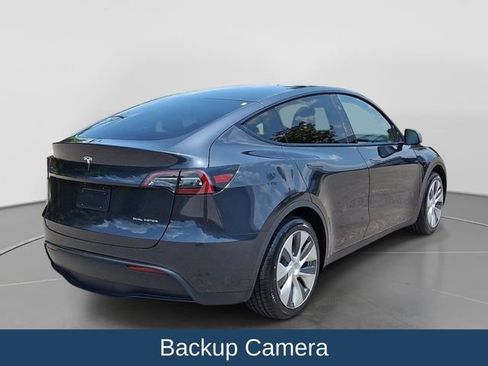 Used 2024 Tesla Model Y Long Range AWD/4WD image 7