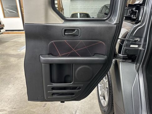 Used 2009 Honda Element SC image 35