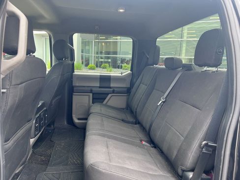 Used 2018 Ford F150 XL w/ Equipment Group 101A Mid AWD/4WD image 13