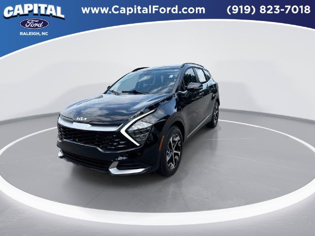 Used 2025 Kia Sportage EX w/ Premium Package FWD image 4