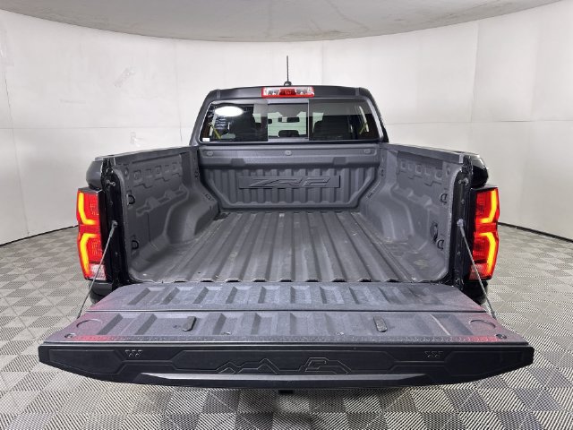 Used 2024 Chevrolet Colorado ZR2 w/ ZR2 Convenience Package III AWD/4WD image 27